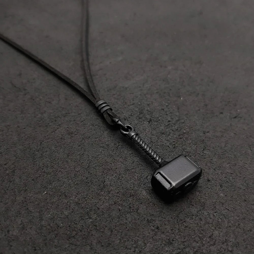 Colar Masculino De Couro Preto Tribal Cruz Regulável Premium